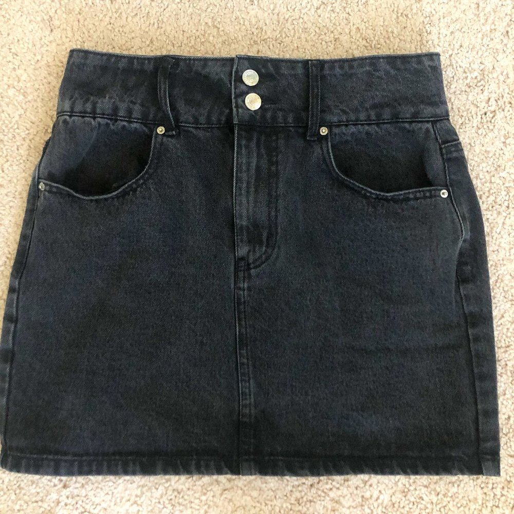 Forever 21 Black Denim Skirt